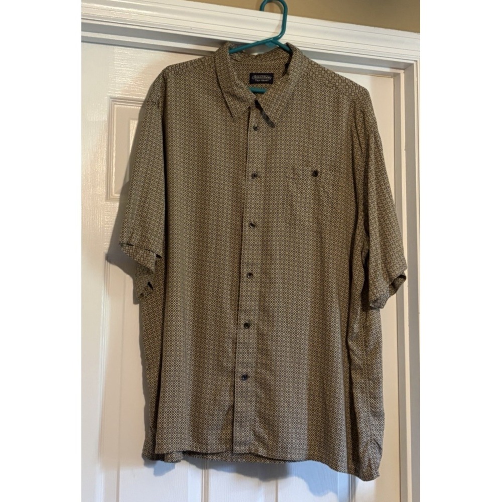 Black And Brown Button Up Men's Shirt Size XXL, 2 XL, Consensus Trip Ready